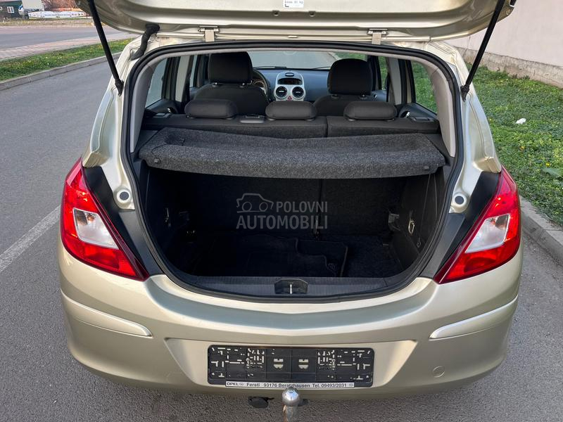 Opel Corsa D 1.2 obican