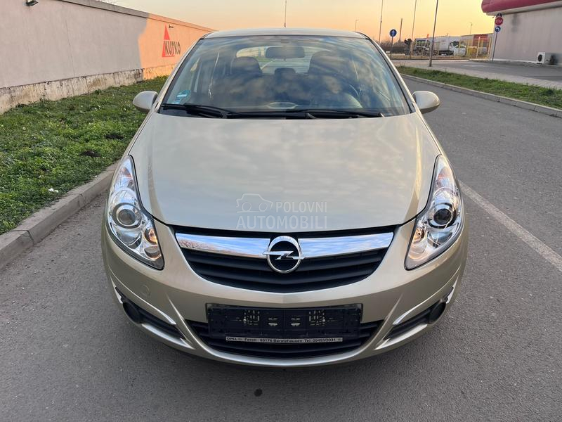 Opel Corsa D 1.2 obican