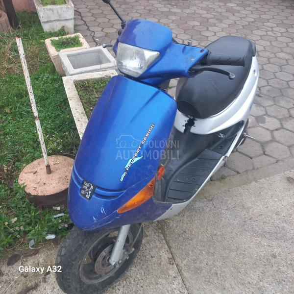 Peugeot pezo