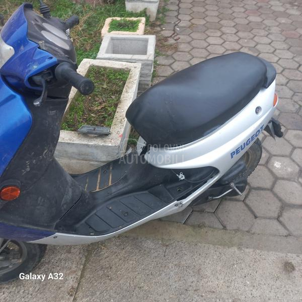 Peugeot pezo