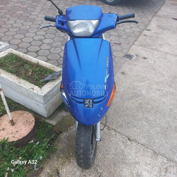 Peugeot pezo