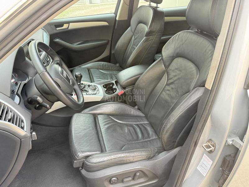 Audi Q5 T D I manuelni