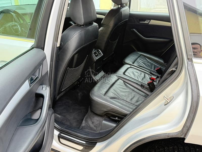 Audi Q5 T D I manuelni