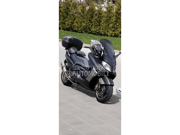 Yamaha T Max Black edition opis
