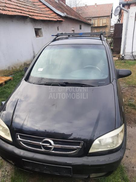 Opel Zafira 