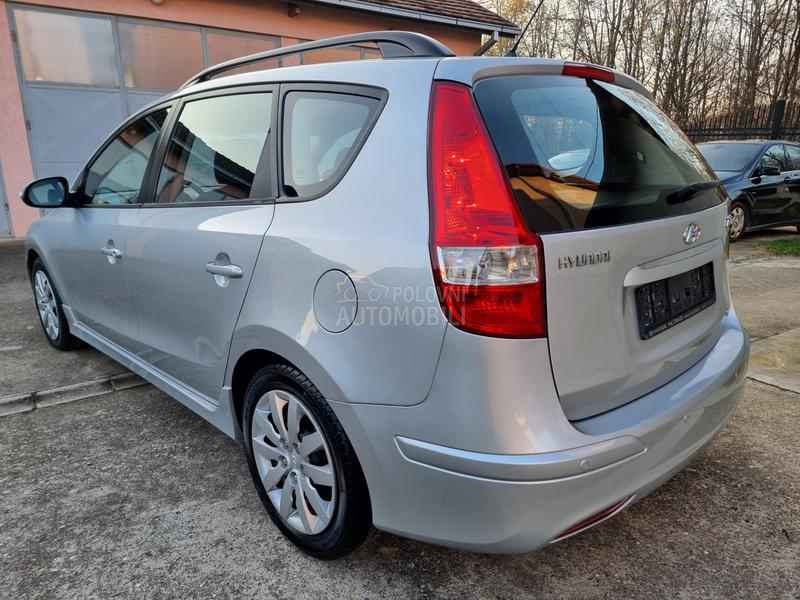 Hyundai i30 1.6CRDI PERFFEKTAN