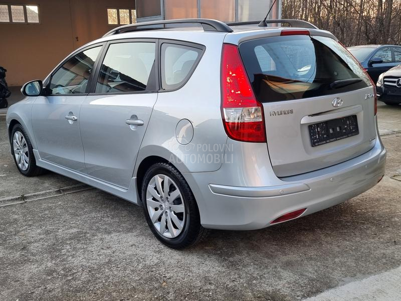 Hyundai i30 1.6CRDI PERFFEKTAN