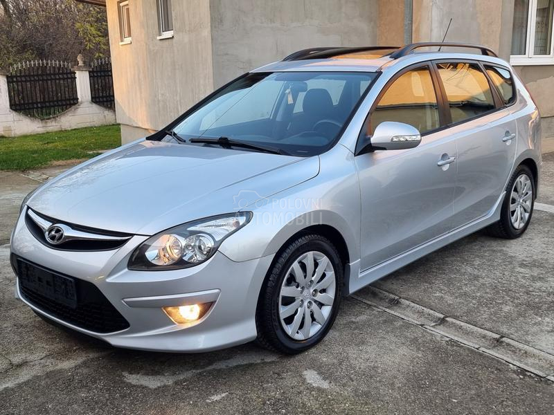 Hyundai i30 1.6CRDI PERFFEKTAN