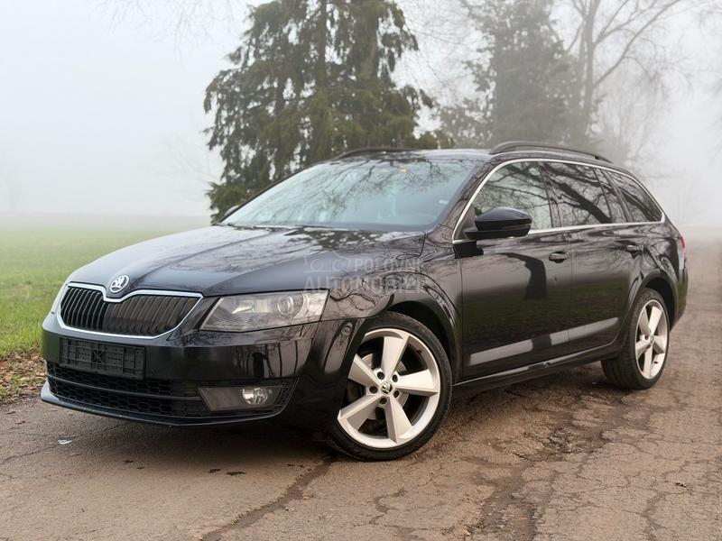 Škoda Octavia 150 PANO/KAM/WEB/LED