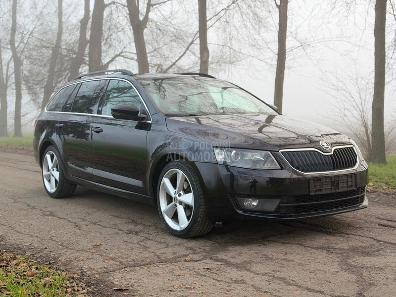 Škoda Octavia 150 PANO/KAM/WEB/LED