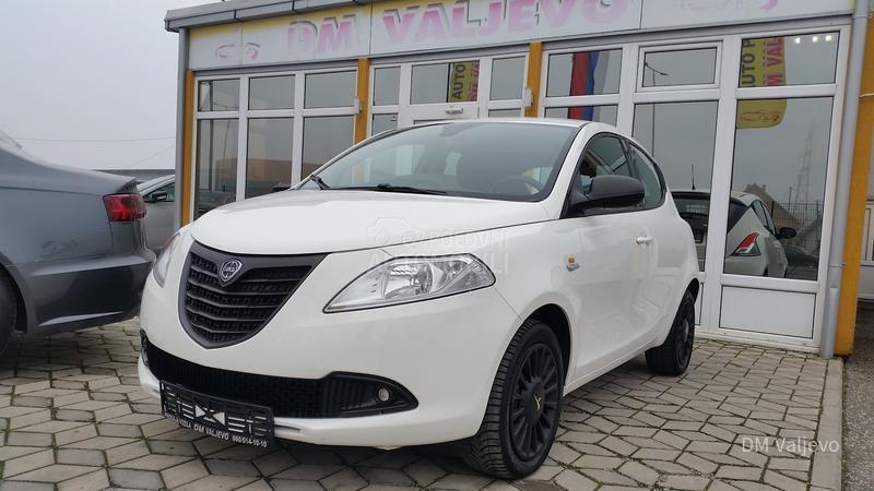 Lancia Ypsilon 1.3 MJET T0P STANJE