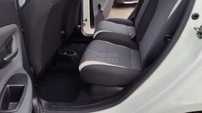 Lancia Ypsilon 1.3 MJET T0P STANJE