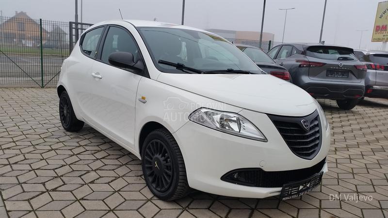 Lancia Ypsilon 1.3 MJET T0P STANJE