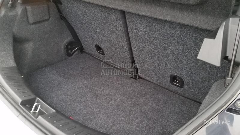 Lancia Ypsilon 1.3 MJET T0P STANJE