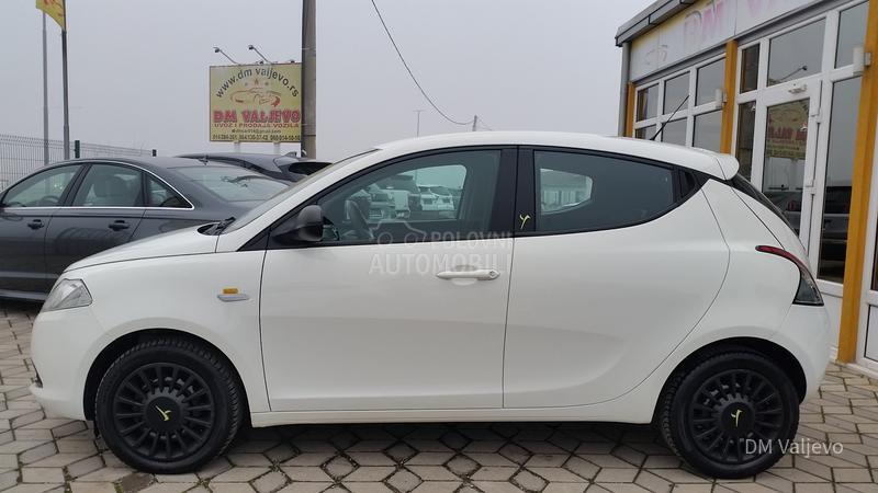 Lancia Ypsilon 1.3 MJET T0P STANJE