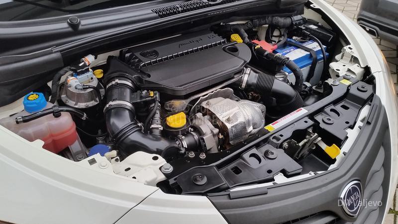 Lancia Ypsilon 1.3 MJET T0P STANJE