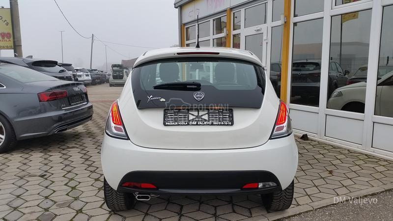 Lancia Ypsilon 1.3 MJET T0P STANJE