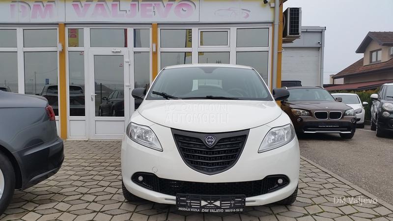 Lancia Ypsilon 1.3 MJET T0P STANJE