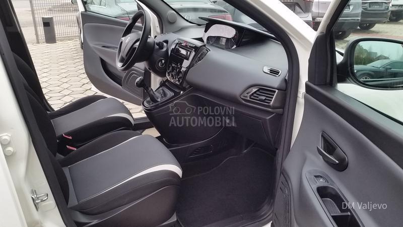 Lancia Ypsilon 1.3 MJET T0P STANJE