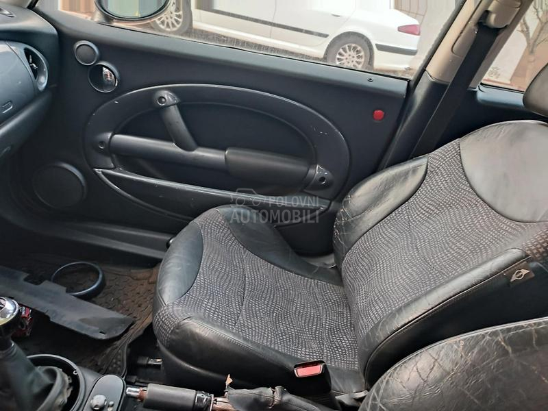MINI Cooper 1.6