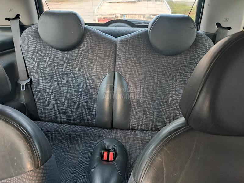 MINI Cooper 1.6