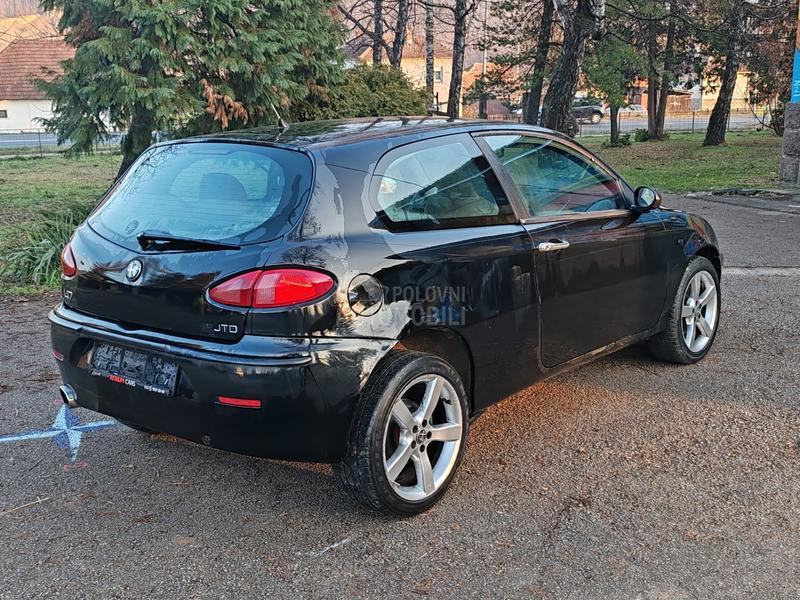 Alfa Romeo 147 