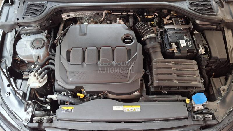 Volkswagen Golf 8 2.0 TDI  DSG,VIRT