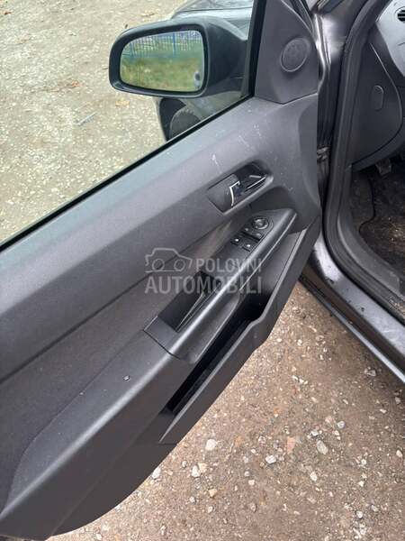 Opel Astra H 1.6 B E n z i n