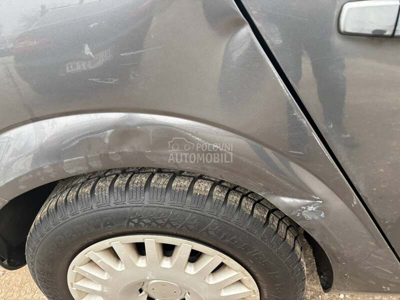 Opel Astra H 1.6 B E n z i n