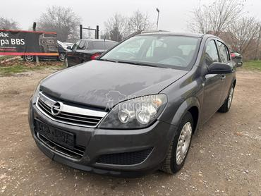 Opel Astra H 1.6 B E n z i n