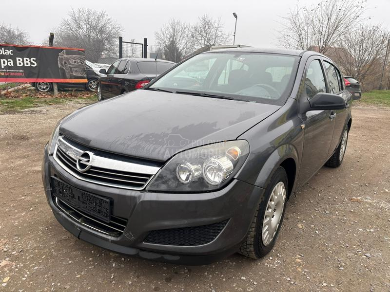 Opel Astra H 1.6 B E n z i n