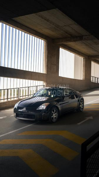 Nissan 350Z Z33