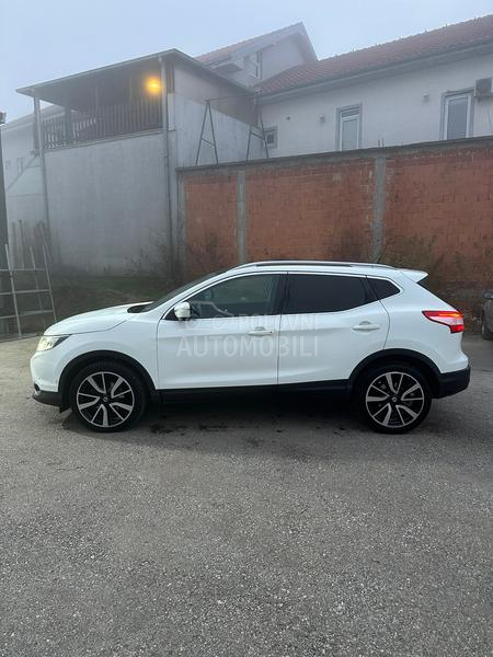 Nissan Qashqai TEKNA 4X4