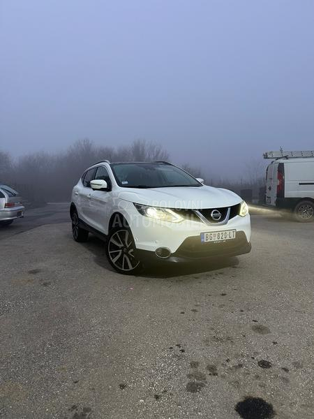 Nissan Qashqai TEKNA 4X4