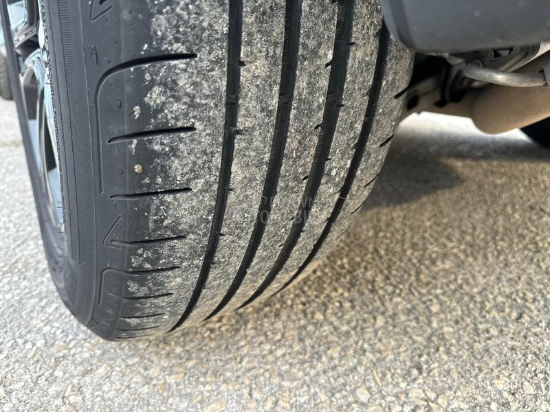 Land Rover Discovery Sport 2.0d SPORT S