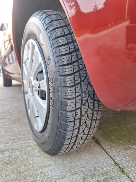 Nissan Micra 1.2 B.e.n.z.i.n