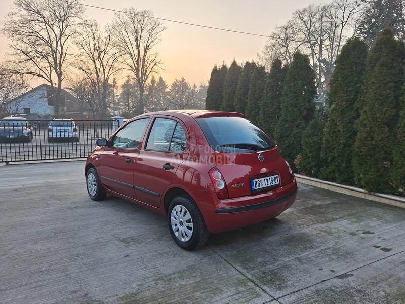 Nissan Micra 1.2 B.e.n.z.i.n