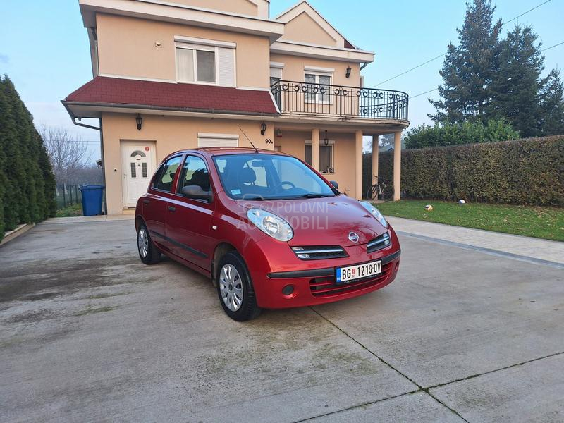 Nissan Micra 1.2 B.e.n.z.i.n