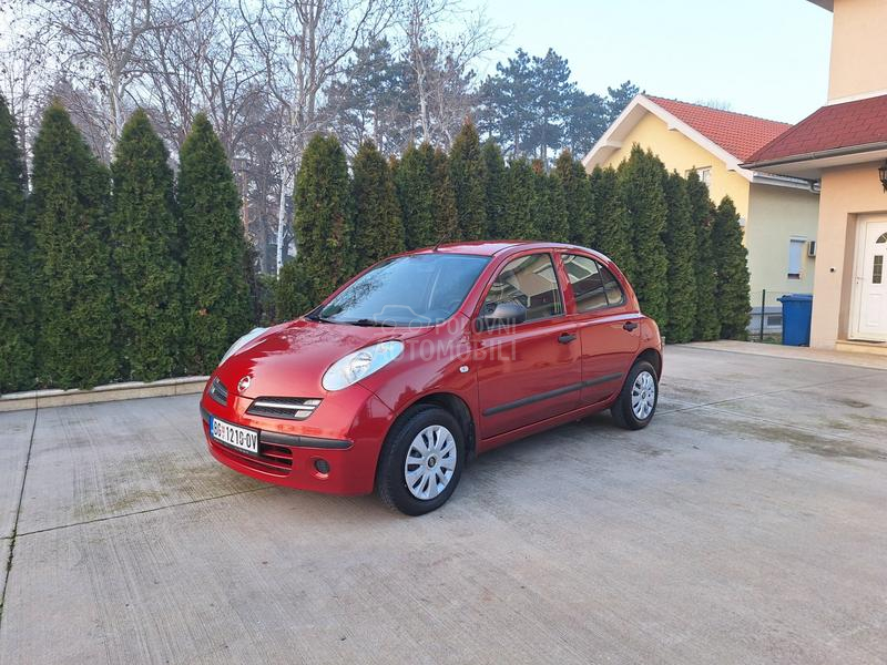 Nissan Micra 1.2 B.e.n.z.i.n