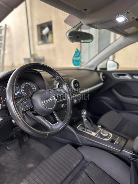 Audi A3 2.0TDI /S-Tronik/Led