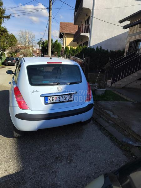 Lancia Ypsilon 