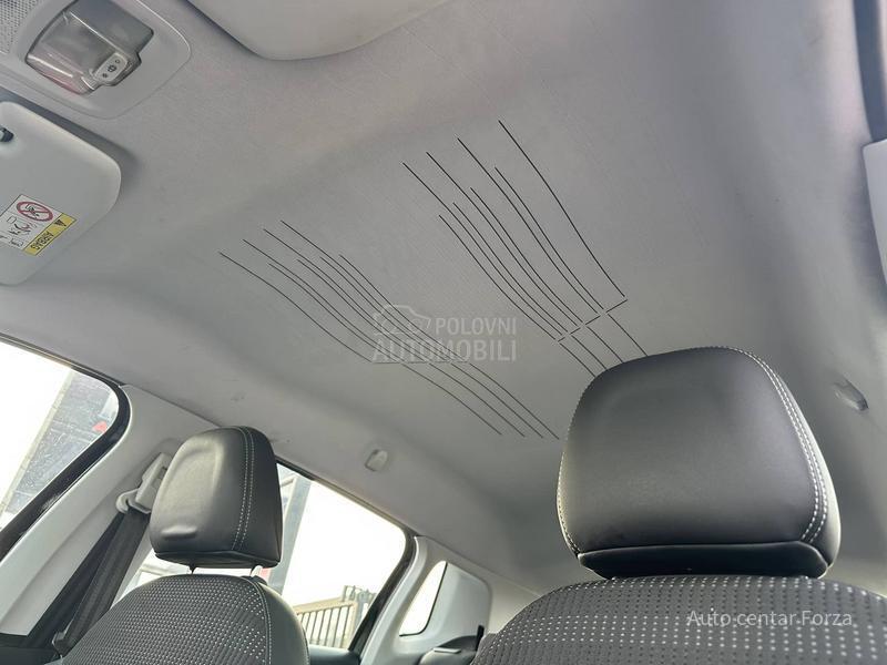 Peugeot 2008 N O V , N O V