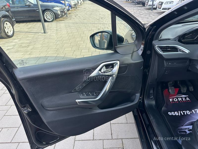 Peugeot 2008 N O V , N O V