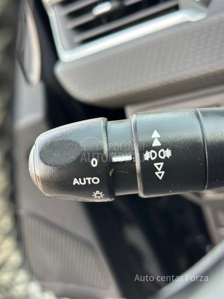 Peugeot 2008 N O V , N O V