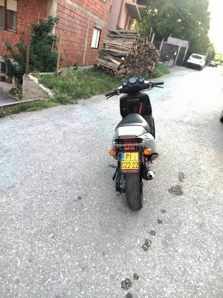 Malaguti Phantom F12 LC