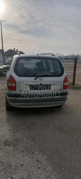 Opel Zafira 