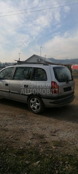 Opel Zafira 