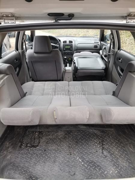 Mazda 323 