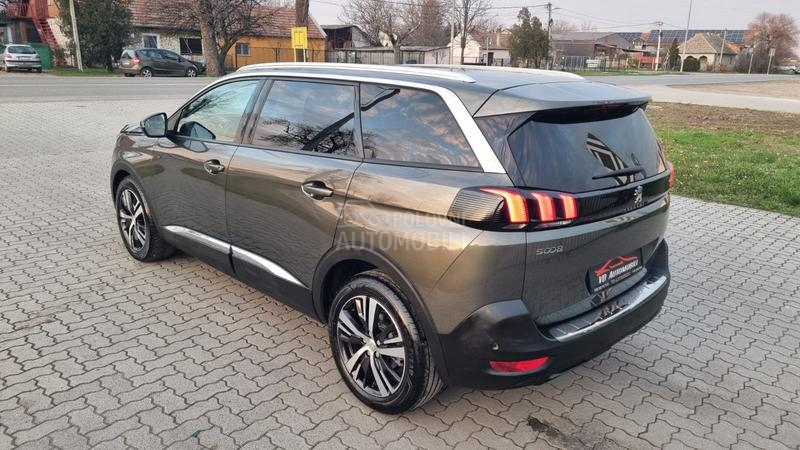 Peugeot 5008 ALLURE