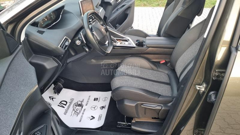 Peugeot 5008 ALLURE